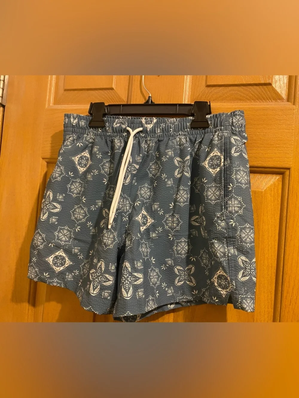 Abercrombie & Fitch Blue Floral Print Swim Trunks - Picture 1 of 1